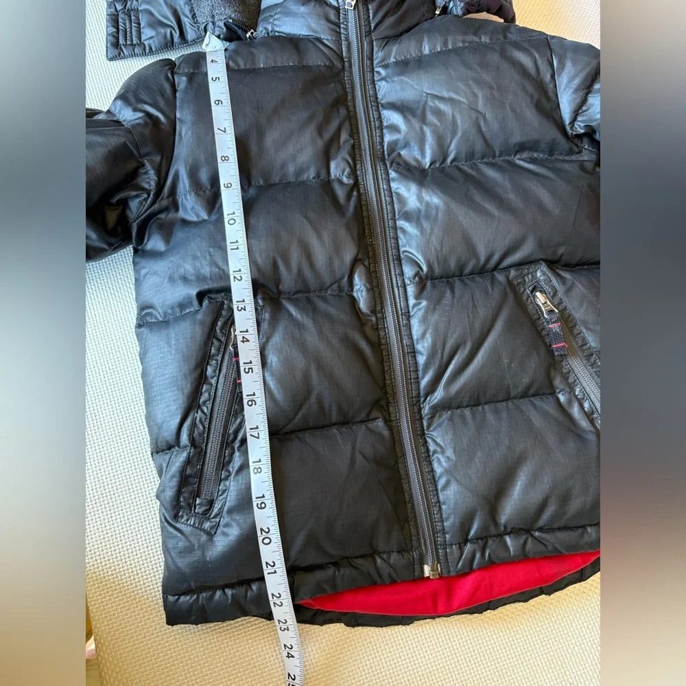 Gap Kids Small (6-7) Black puffer Jacket with detachable hood insulated